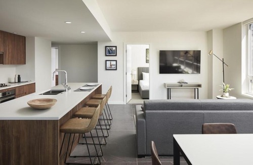 South Lake Union Hotel | Level Seattle Downtown - South Lake Union