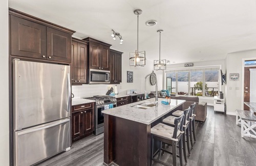 Westbank Condo | Luxury Beachfront Penthouse Suite. Approved for short-term rentals.