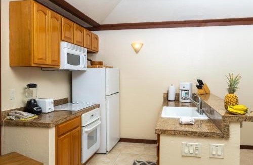 Poipu House | Luxury condo in Poipu