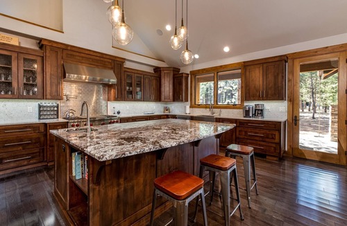 Sunriver House | Luxury Five Star Reviewed 5 Bedroom Caldera Springs Cabin, Bend, Oregon