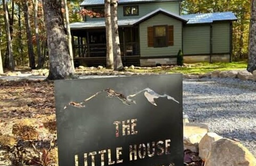 Monteagle House | Luxury tiny home experience in Monteagle, TN, 10% Last Minute Booking Discount