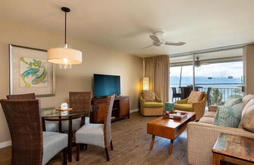 Maalaea House | Ma'alaea Kai 408 — Fully Remodeled — Designer Fini
