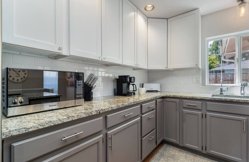 Walla Walla House | Maple Place is Back!