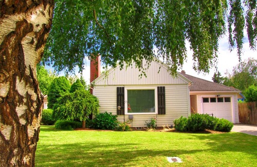Walla Walla House | Maple Place is Back!