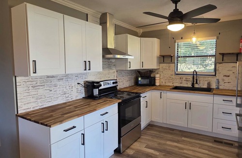 Bean Station House | Memory Maker Lake House