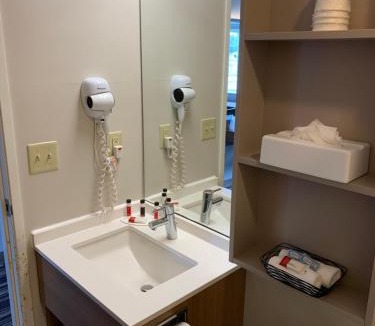 Georgetown Hotel | Microtel Inn & Suites by Wyndham Georgetown Delaware Beaches