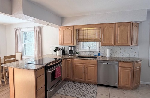 St Ignace House | Mighty Mac Cape Cottage Spectacular Bridge Views
