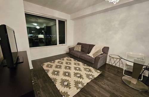 Thornhill Condo | Modern Chic Condo