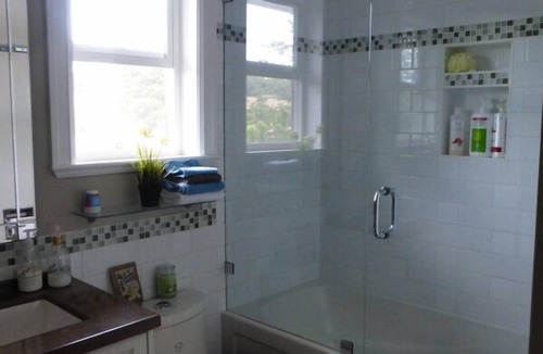 Langley Bed & Breakfast | Mt Bakerview Bed and Breakfast