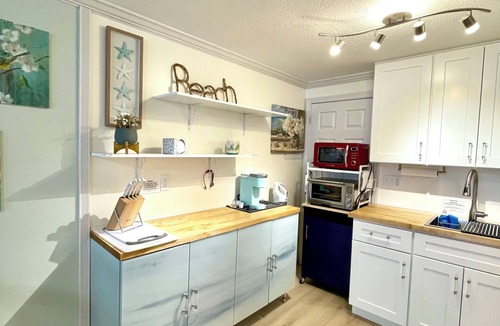 Ogunquit Condo | NEW! Peaceful Coastal Gem in Ogunquit! Easy walk to everything! Pool & backyard
