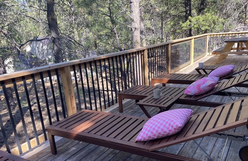 Sunriver House | Newly updated Sunriver home 3 bed, 2 bath close to SHARC