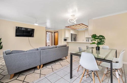 Ewa House | Newly Upgraded Spacious House near Ewa Beach