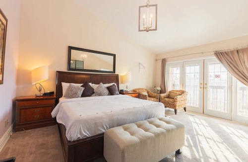 Brampton Bed & Breakfast | Newton Villa