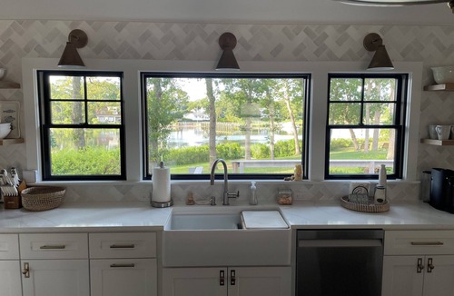 Mattituck House | North Fork Waterfront Oasis in Mattituck