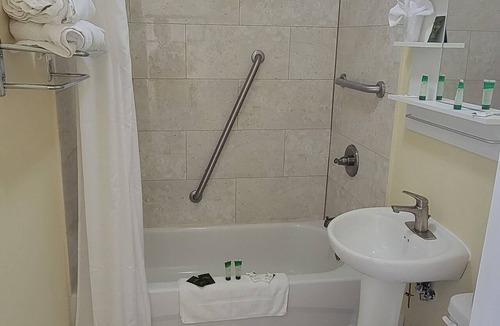 Blind River Hotel | North Shore Wayside Inn