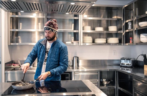 Rossland Hostel | Nowhere Special Hostel