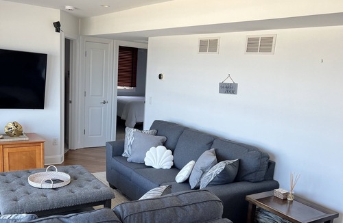 Harvey Cedars House | Ocean front duplex, top floor