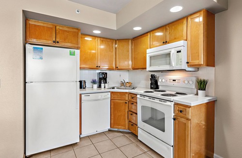 Kahana Condo | Oceanfront Studio W/Beach Access and Pool. Amazing Views!