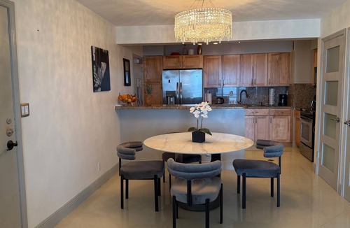 Surfside Condo | Oceanfront two-bedroom
