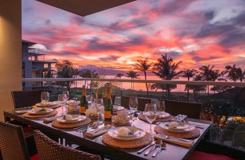 Honokowai House | Oceanfront Views Above Dukes - Wrap Around Lanai - Outdoor Kitchen Honua Kai H351