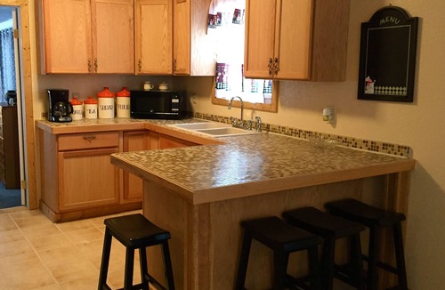 Roscommon House | Open All Year. Ausable River Access. Newly Remodeled!