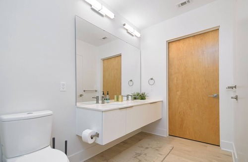 Optimist Park Apartment | Optimistic Oasis