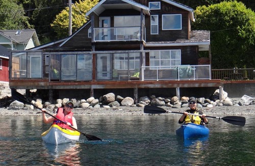 Sointula Apartment | Orca Lodge
