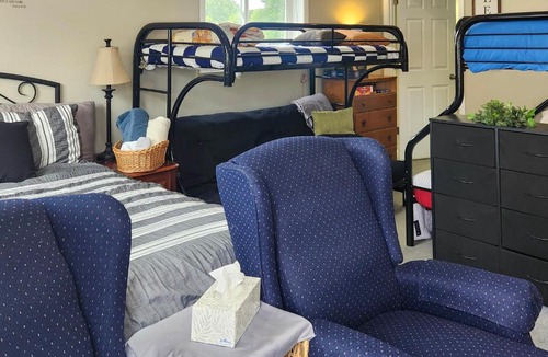 Richland Apartment | Ozark Mountain Launchpad! Cabin w/Fishing On-Site
