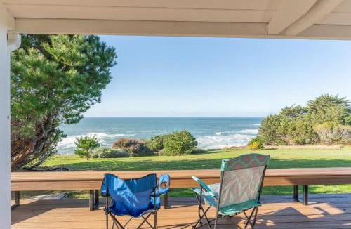 Albion House | Pacific Seascape