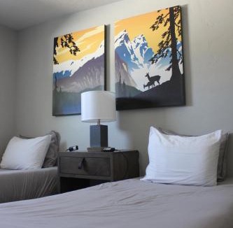 Cascade Hotel | Palooza Basecamp