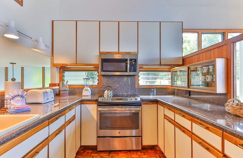 Napili House | Panoramic Oceanfront Townhome in Napili