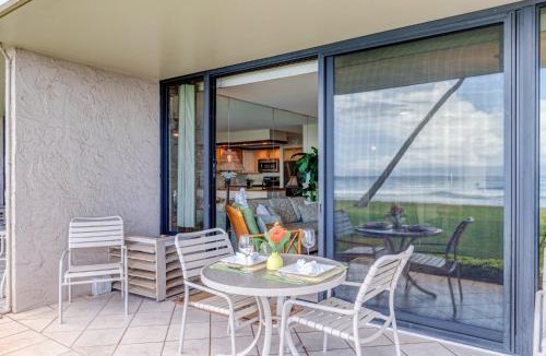 Historic Lahaina Front Street Apartment | Papakea F105