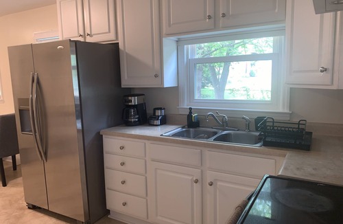 Roanoke House | Pet Friendly Cape Cod House