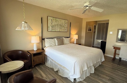 Point Pleasant Beach Hotel | Point Pleasant Manor