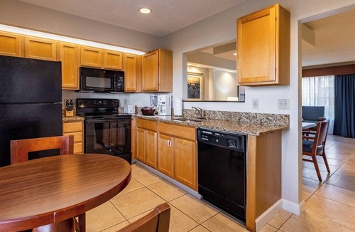 Pompano Beach Resort | Pompano Beach | Beachside Breeze Retreat | Pool + Beach