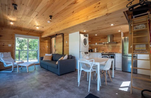 Saint-Alphonse-Rodriguez Ski Chalet | Pool, Spa, Private Lake & EV | Chalet Hello