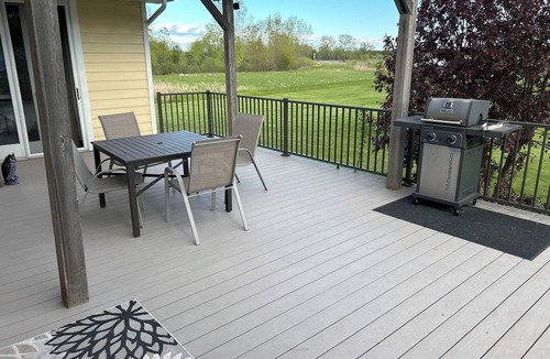 Black Wolf House | Prime EAA Location! 3BR/3BA Rental – South Side - 3 Miles to Grounds