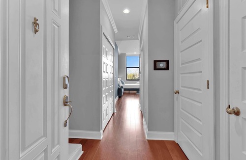 Olde Kensington Apartment | Prime Studio | Close to Center City | 1 Bed | Gym
