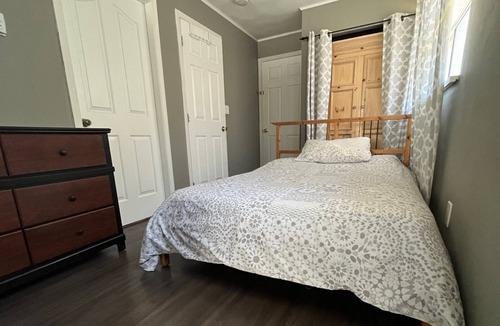Maple Ridge Apartment | Private & Cute Studio Apartment