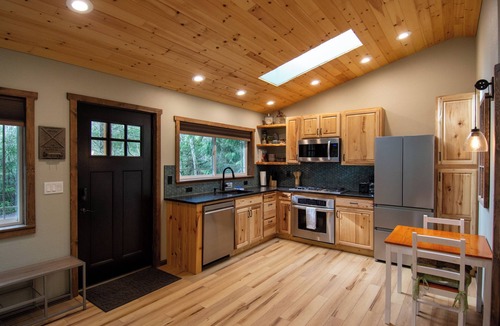 Sequim Cabin | Private Evergreen Hideaway