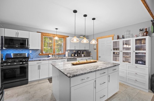 Prattsburgh House | Private Oasis|15 acres|Fireplace|Fire Pit|Hiking|Wine Tasting|Pet Friendly