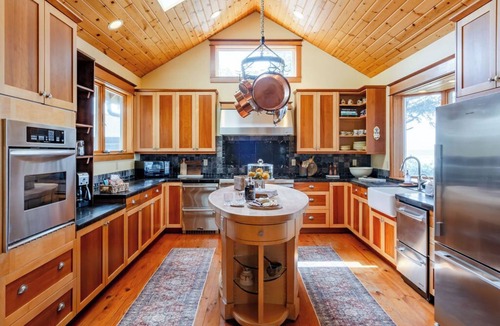 Cannon Beach House | Private Oceanfront Luxury | Haystack Rock Views | Exclusive Chapman Point Retreat
