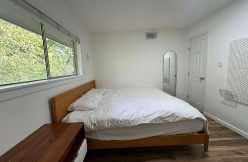 Tarrytown House | Private room in Shared CoLiving Space