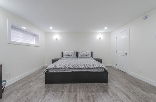 White Rock Apartment | Private Vacation Guest Suite Near Beach