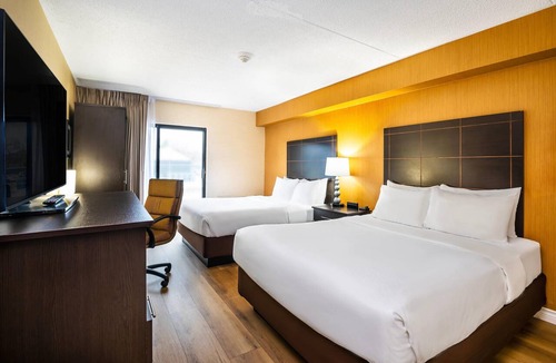 Barrie Hotel | Quality Inn