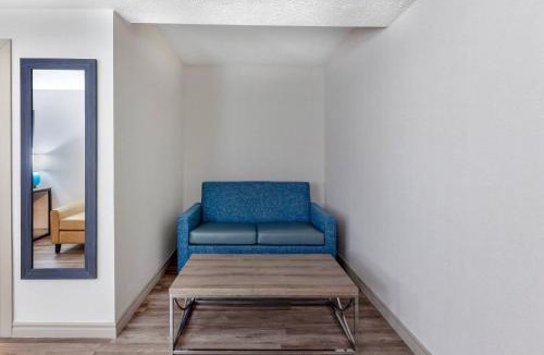 Fallsview Hotel | Quality Inn & Suites