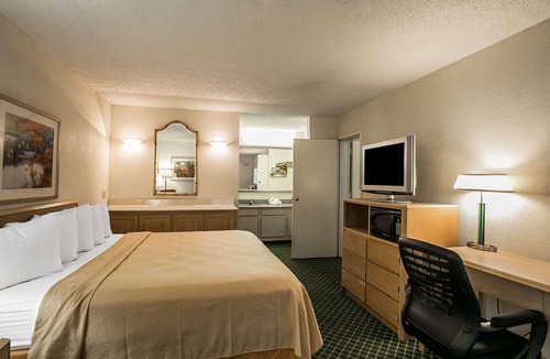 Sumter Hotel | Quality Inn Sumter