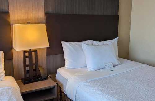 Wayne Hotel | Quality Suites