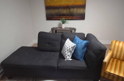 Riverview Apartment | Quiet Haven - One-bedroom Suite