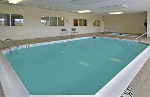 Mount Sterling Hotel | Ramada Limited - Mount Sterling